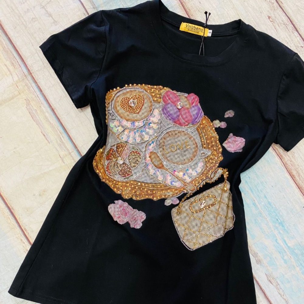 Vinizbena t-shirts